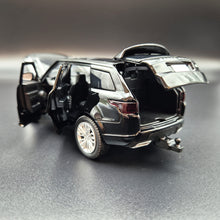 Load image into Gallery viewer, Explorafind 2022 Range Rover Sport Black 1:32 Die Cast Car