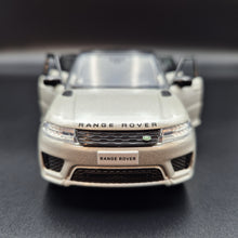 Load image into Gallery viewer, Explorafind 2022 Range Rover Sport Silver 1:32 Die Cast Car