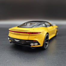 Load image into Gallery viewer, Explorafind 2023 Aston Martin DBS Coupe Yellow 1:24 Die Cast Car