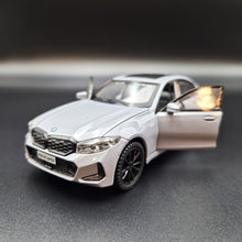 Load image into Gallery viewer, Explorafind 2023 BMW 3 Series 320i Grey 1:32 Die Cast Car