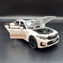 Load image into Gallery viewer, Explorafind 2023 BMW 3 Series 320i White 1:32 Die Cast Car