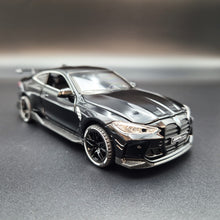 Load image into Gallery viewer, Explorafind 2023 BMW M4 G82 Coupe Black 1:32 Die Cast Car
