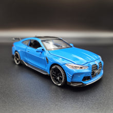 Load image into Gallery viewer, Explorafind 2023 BMW M4 G82 Coupe Blue 1:32 Die Cast Car