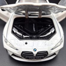 Load image into Gallery viewer, Explorafind 2023 BMW M4 G82 Coupe Pearl White 1:24 Die Cast Car