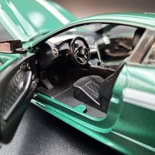 Load image into Gallery viewer, Explorafind 2023 BMW M8 Manhart MH8 800 Green 1:24 Die Cast Car