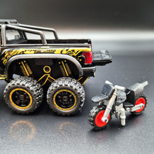 Load image into Gallery viewer, Explorafind 2023 Ford Raptor F-150 6x6 Black 1:24 Die Cast Pickup