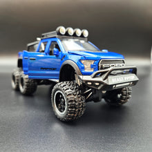 Load image into Gallery viewer, Explorafind 2023 Ford Raptor F-150 6x6 Blue 1:24 Die Cast Pickup