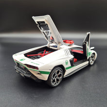 Load image into Gallery viewer, Explorafind 2023 Lamborghini Countach LPI 800-4 Dubai Police White 1:24 Die Cast Police Car