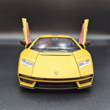 Load image into Gallery viewer, Explorafind 2023 Lamborghini Countach LPI 800-4 Matte Yellow 1:24 Die Cast Car
