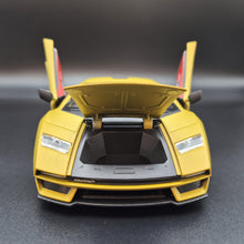 Load image into Gallery viewer, Explorafind 2023 Lamborghini Countach LPI 800-4 Matte Yellow 1:24 Die Cast Car