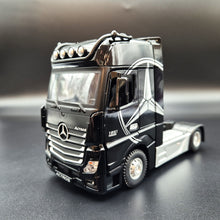 Load image into Gallery viewer, Explorafind 2023 Mercedes-Benz Actros 1851 Truck Black 1:24 Die Cast Truck