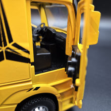 Load image into Gallery viewer, Explorafind 2023 Mercedes-Benz Actros Truck with Tilt Tray Yellow 1:24 Die Cast Truck