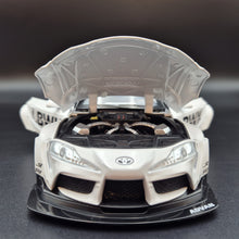 Load image into Gallery viewer, Explorafind 2023 Toyota Supra GT4 White 1:24 Die Cast Race Car
