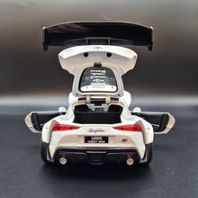 Load image into Gallery viewer, Explorafind 2023 Toyota Supra GT4 White 1:24 Die Cast Race Car