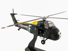 Load image into Gallery viewer, Amercom 1964 Sikorsky UH-34D Choctaw French Naval Aviation 1:72 Diecast Helicopter Model