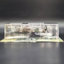 Load image into Gallery viewer, Amercom 1983 Westland Scout AH.1 British Army Air Corps United Kingdom 1:72 Diecast Helicopter Model