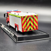 Load image into Gallery viewer, Amercom 2000 Major Rescue Volvo FL 614 UK Fire &amp; Rescue Truck 1:64 Die Cast Model