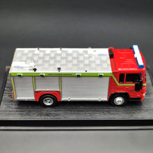 Load image into Gallery viewer, Amercom 2000 Major Rescue Volvo FL 614 UK Fire &amp; Rescue Truck 1:64 Die Cast Model