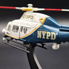 Load image into Gallery viewer, Amercom 2004 Agusta A119 Koala NYPD 1:72 Diecast Helicopter Model