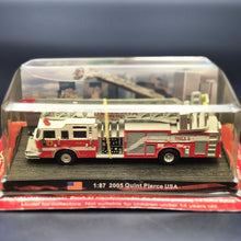 Load image into Gallery viewer, Amercom 2005 Quint Pierce Aerial and Pump Fire Engine "Bohemia Fire Dept" 1:87 Die Cast Model