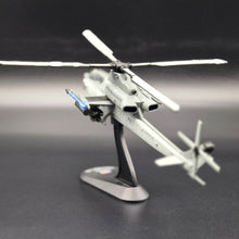 Load image into Gallery viewer, Amercom 2010 Bell AH-1Z Viper United States Marine Corps 1:72 Diecast Helicopter Model