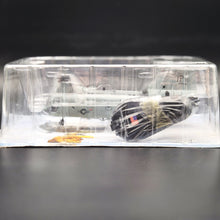 Load image into Gallery viewer, Amercom 2010 Boeing Vertol CH-46E Sea Knight US Marine 1:72 Diecast Helicopter