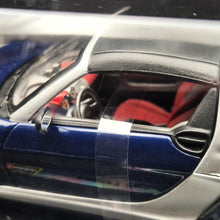 Load image into Gallery viewer, Bburago 2004 Smart Roadster Dark Blue #22064 1:24 Bijoux Collezione Die Cast Car