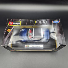 Load image into Gallery viewer, Bburago 2004 Smart Roadster Dark Blue #22064 1:24 Bijoux Collezione Die Cast Car