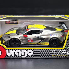 Load image into Gallery viewer, Bburago 2020 Chevrolet Corvette C8.R #4 Silver Metallic Race Series 1:24 Diecast Model Car