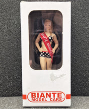 Load image into Gallery viewer, Biante Model Cars – Bathurst 1000 Grid Girl 'Elise' 1:18 Scale Figurine #B180000E