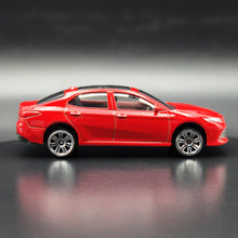 Load image into Gallery viewer, Explorafind 2022 Toyota Camry Red 1:64 Die Cast Car