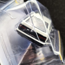 Load image into Gallery viewer, Explorafind 1986 Toyota AE86 Corolla Levin/Sprinter Trueno White 1:64 Die Cast Car