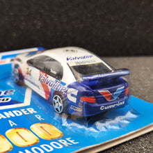 Load image into Gallery viewer, Classic Carlectables 2000 Holden VT Commodore Garry Rogers Motorsport Garth Tander #34 Valvoline 1:64 Model