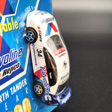 Load image into Gallery viewer, Classic Carlectables 2000 Holden VT Commodore Garry Rogers Motorsport Garth Tander #34 Valvoline 1:64 Model