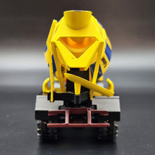 Load image into Gallery viewer, Conrad 1986 Mercedes Benz 2224 Cement Mixer Truck Elba Kaiser #3044 1:50 Diecast Model