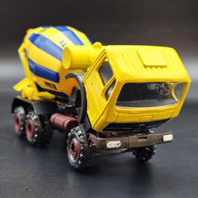 Load image into Gallery viewer, Conrad 1986 Mercedes Benz 2224 Cement Mixer Truck Elba Kaiser #3044 1:50 Diecast Model