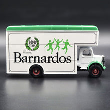 Load image into Gallery viewer, Corgi 1950 Bedford Pantechnicon Luton Van Barnardos #97087 1992 Corgi Classics 1:50 Diecast Model
