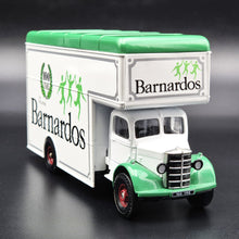Load image into Gallery viewer, Corgi 1950 Bedford Pantechnicon Luton Van Barnardos #97087 1992 Corgi Classics 1:50 Diecast Model