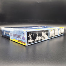 Load image into Gallery viewer, Cyber Hobby U.S.S. Independence LCS-2 Combat Ship #7092 1:700 Scale Model Kit