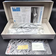 Load image into Gallery viewer, Cyber Hobby U.S.S. Independence LCS-2 Combat Ship #7092 1:700 Scale Model Kit