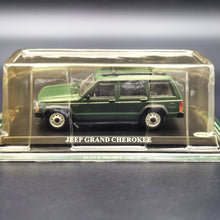Load image into Gallery viewer, Del Prado 1993 Jeep Grand Cherokee Dark Green 1:43 Del Prado Collection Diecast Model