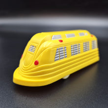 Load image into Gallery viewer, Dimestore Dreams House Trailer #20022 Deluxe Plastic Model