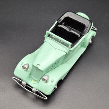 Load image into Gallery viewer, Dubray 1934 Renault Vivasport Open Convertible #35 Pale Green 1:43 Resin Model - Rare Model
