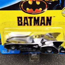 Load image into Gallery viewer, ERTL 1989 Batmobile Batman Black #1064 Diecast Car
