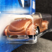 Load image into Gallery viewer, Hot Wheels 2008 1940 Ford Convertible Copper #69 All Stars 29/36 New Long Card