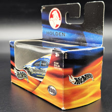 Load image into Gallery viewer, Hot Wheels 2001 Holden Australian GP Pace Car Blue Holden VT SS Commodore Hot Wheels Racing