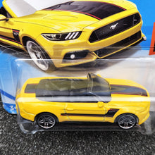 Load image into Gallery viewer, Hot Wheels 2018 2015 Ford Mustang GT Convertible Yellow #168 Muscle Mania 2/10 New