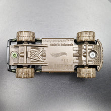 Load image into Gallery viewer, Hot Wheels 2024 Chevy Silverado Off Road Dark Green Mud Studs 5 Pack Exclusive