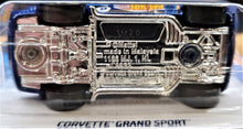 Load image into Gallery viewer, Hot Wheels 2019 Corvette Grand Sport Dark Blue #233 HW Race Team 9/10 New
