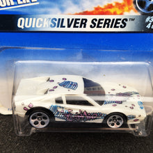 Load image into Gallery viewer, Hot Wheels 1997 Ferrari 308 White #547 Quicksilver Series 3/4 New Long Card